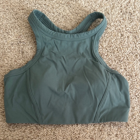lululemon athletica Green Crop Top - Picture 1 of 3